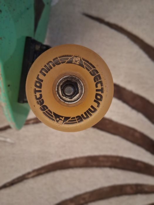 Vând skateboard seetor 9