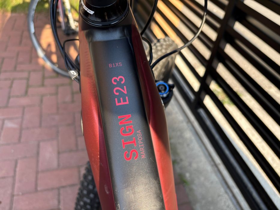 Bicicleta electrica full suspension BIXS Sign E23 cu motor Shimano EP8
