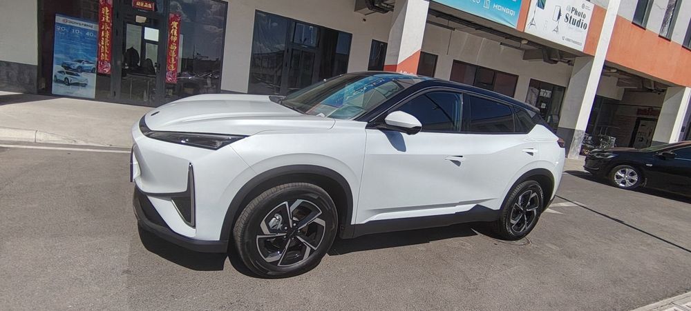 DONGFENG L7 518 km 2025 yili