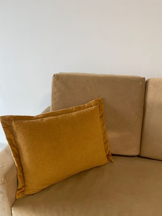 Разтегателен диван