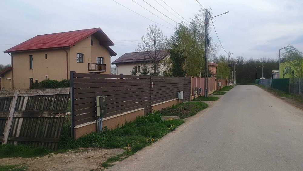 Teren de vanzare in nordul capitalei, langă padure