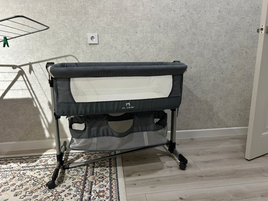 детская кровать  новая