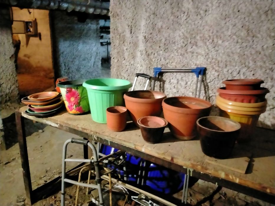 Кашпо для цветов на