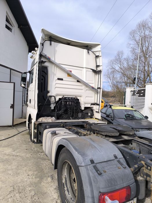 Vând camion MAN TGX 440