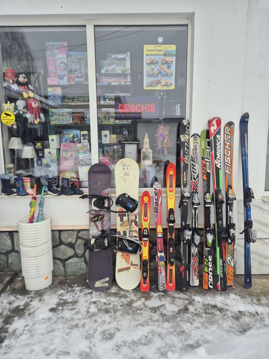 Skiuri, placi, clapari