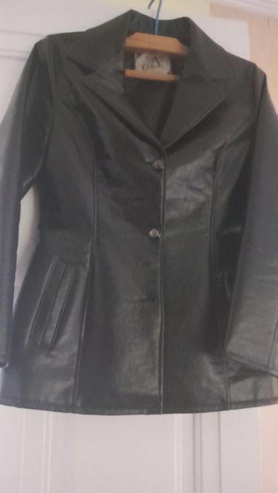 Кожено яке/сако черно