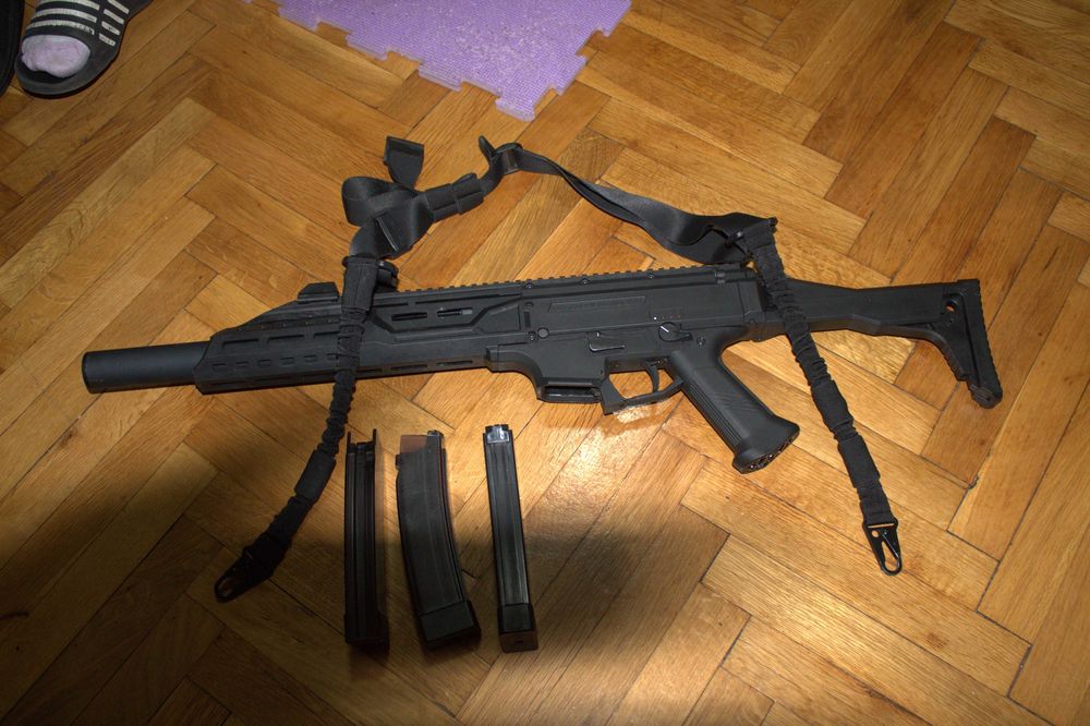 Airsoft Еърсофт принадлежности и пушка scorpion