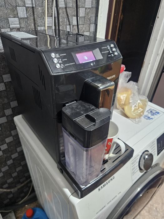 Продам кофемашина филипс