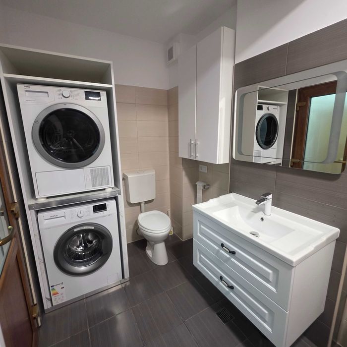 Inchiriez apartament, pret 420 euro