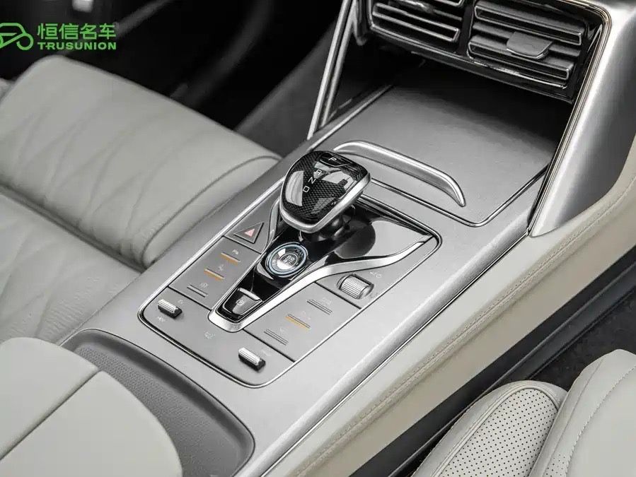 BYD DM-i Glory edition