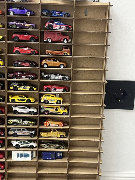 Обменяю хот вилс оригинал