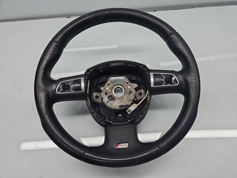 Volan AUDI A4 (8K2, B8) [Fabr 2008-2015] OEM