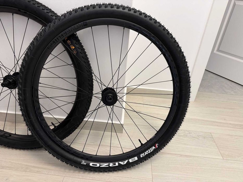 Roti Bontranger (TREK) Kovee Elite 23 Carbon 29"