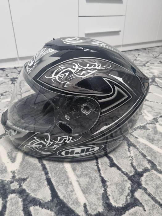 Vând cască moto marimea XS