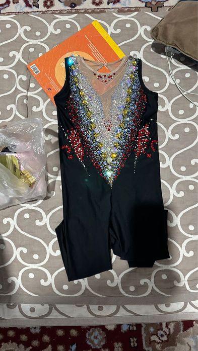 Купальник для гимнастика