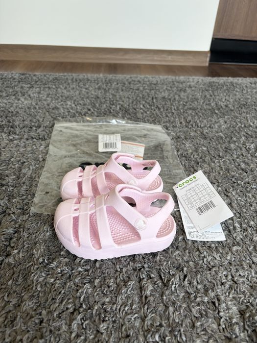 Crocs 20/21  c5 бежов розов