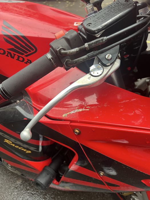 Honda CBR 600 RR pc37 an 2003