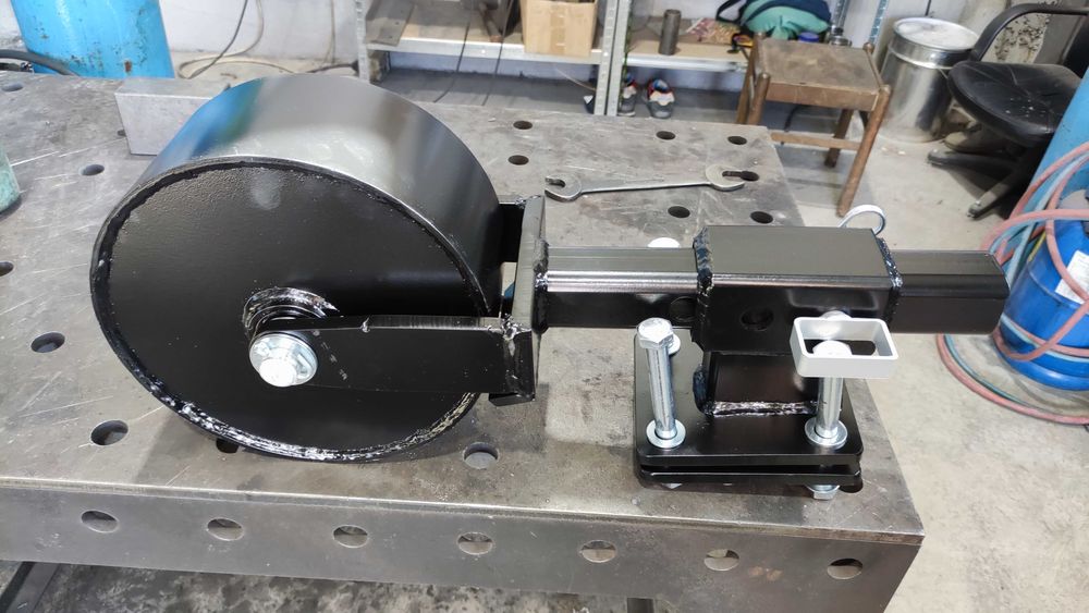 Опорни колела за селскостопанска техника.