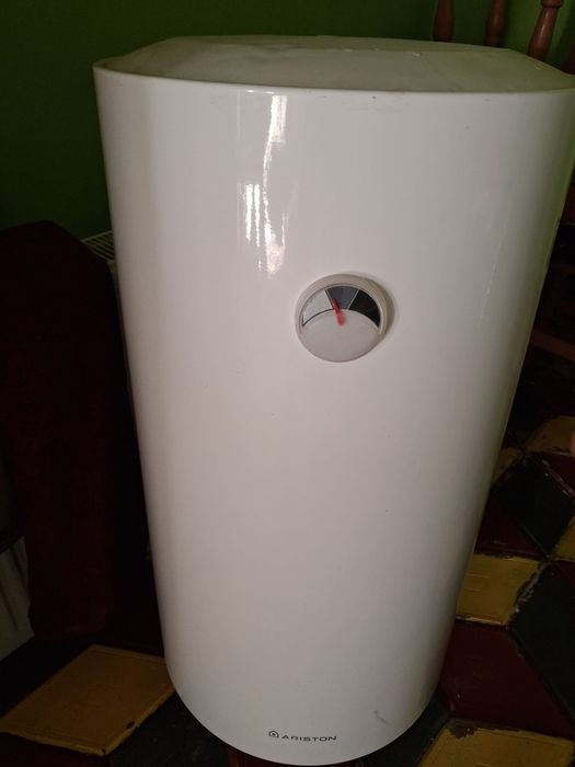 Boiler Ariston 80 de litri