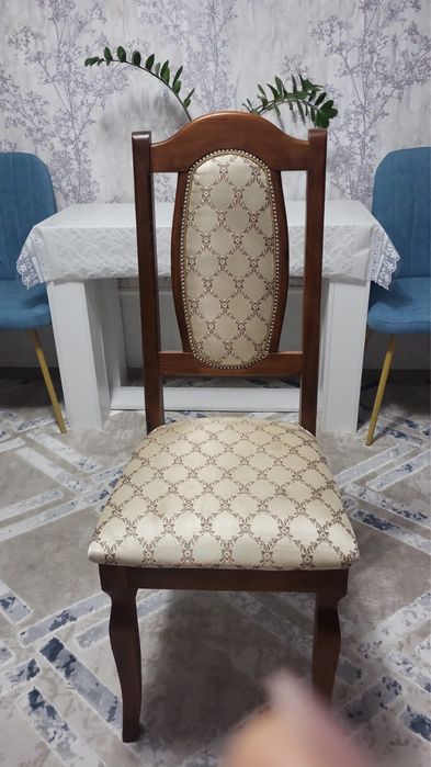 Стулья с чехолом