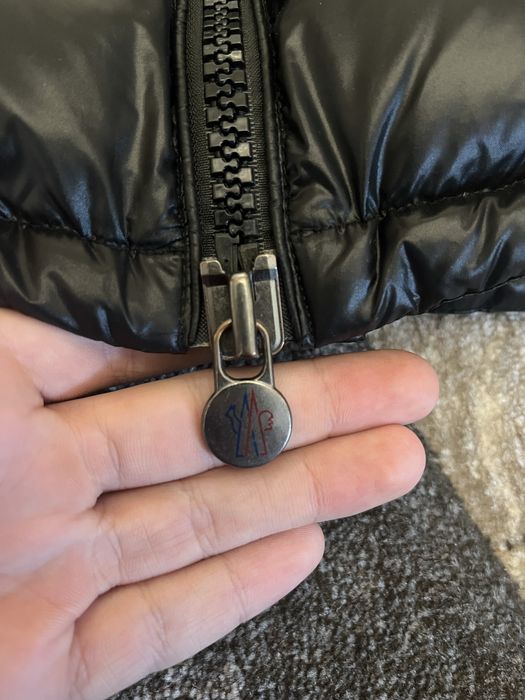 geaca moncler maya