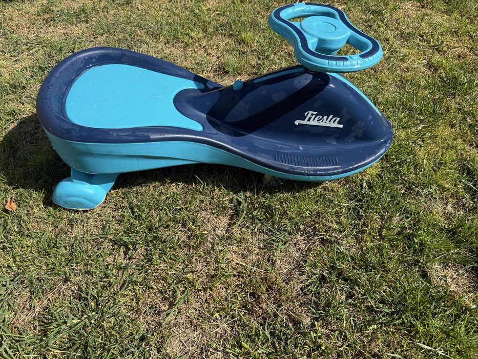 Masinuta copii ride-on gravitationala Toyz Fiesta