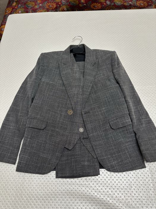 Продам тройку костюм брюка для мальчика