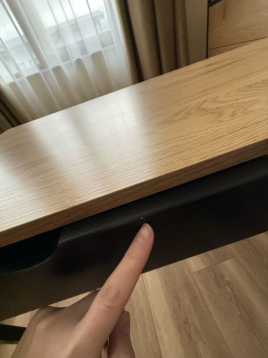 Бюро 48х95 , 1 чекмедже, цвят топъл дъб / черен