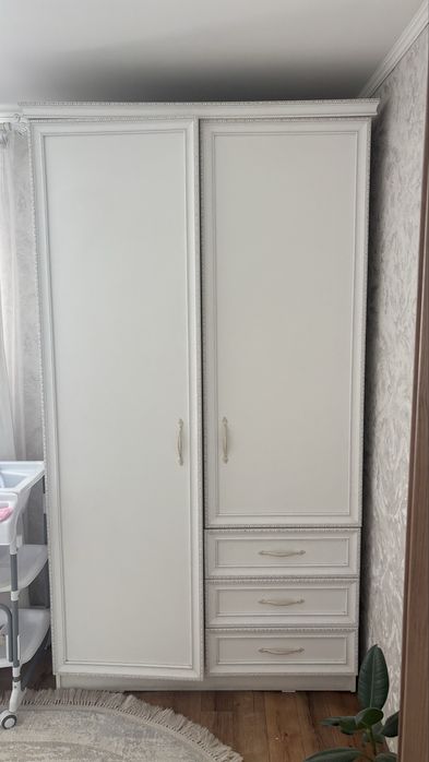 Продам Шкаф Шифоньер