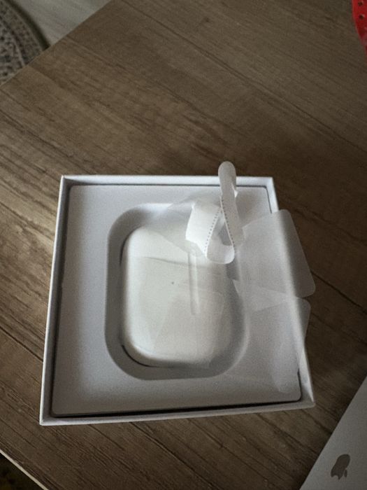 Продаю airpods 2 pro