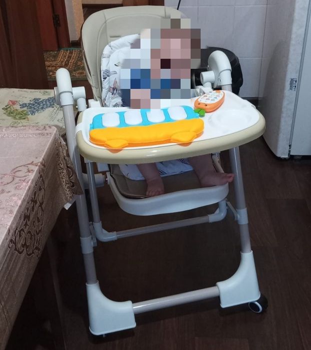 Продам стул для кормления детский