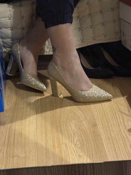 Модерни токчета – Перфектни за повод