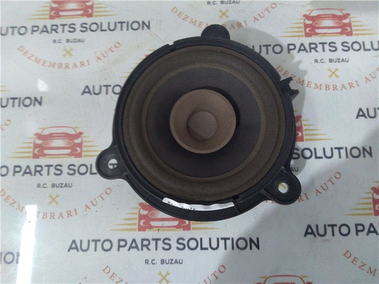 Boxa spate renault megan 3 2009-2014