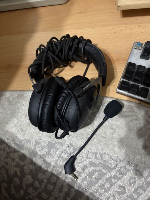 Наушники hyper x