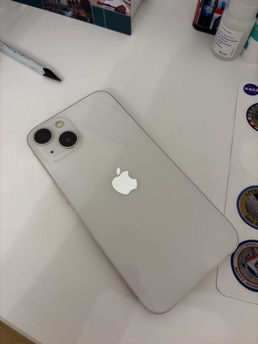 Iphone 13, 128 gb. Белый