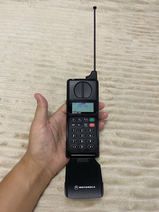 ретро Motorola MicroTAC 1994г.