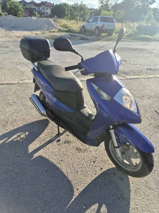 Honda  Dylan  125