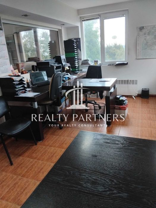 Продава се Промишлена сграда в Перник, Калкас - 789 кв.м за 721 €/кв.м - Снимка #3