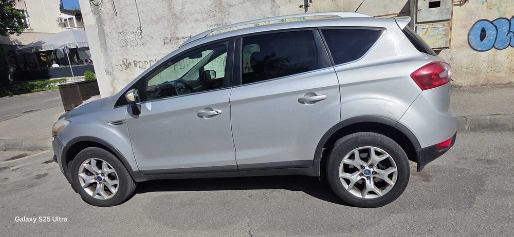 Se vinde Ford Kuga 2.0 TDCI