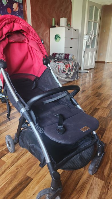 коляска прогулочная KATHIE