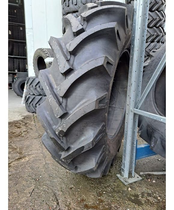 Anvelopa 16.9-30 bkt tr135 14pr tt (16930)  Cauciucuri tractor, Fiat, Case, Fendt, John Deere, New Holland, Massey Ferguson, UTB   Cauciucuri tractor,