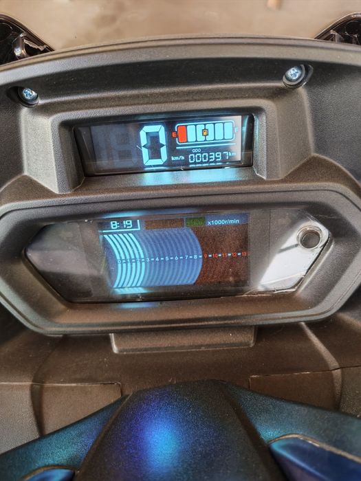 Moto skuter V max