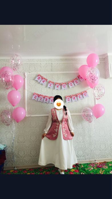 Платье с камзолом