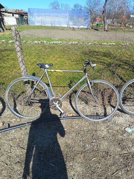 Biciclete de vanzare
