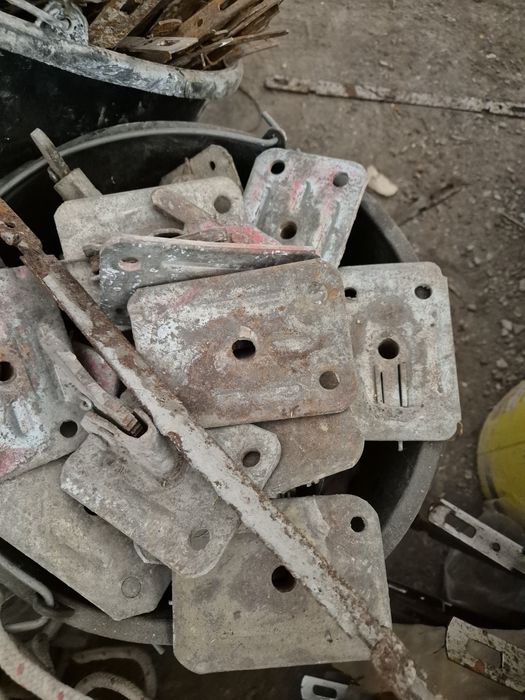 Жабки и пеперуди