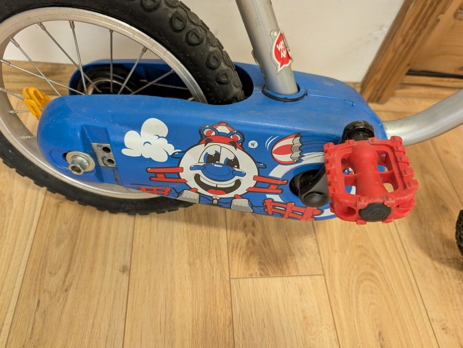 Bicicleta cu roti ajutătoare copii 2-6 ani