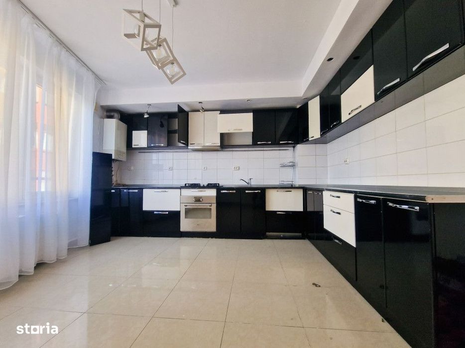 Apartament 3 camere | La cheie | Garaj | Gheorgheni | Interservisan