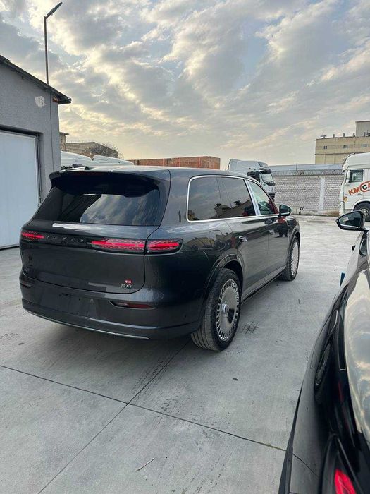 VOYAH Taishan 2026 конкурент Li9 и ZEEKR 9X (Кредит бор)