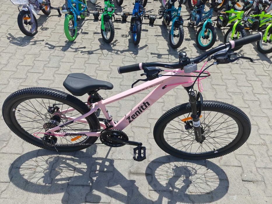 X Алуминиев велосипед 24" ZENITH розов