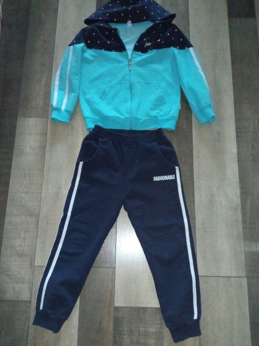 Спортивный костюм для мальчика *